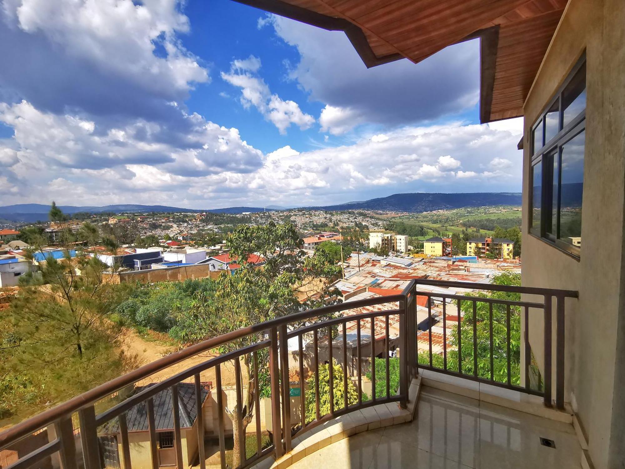 Peponi Living Spaces Kigali Luaran gambar
